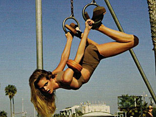 ��ģ��������߾���&nbsp;���Ѷ�ʱ�д�Ƭ