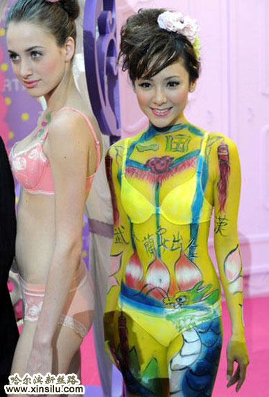 ��۴�������