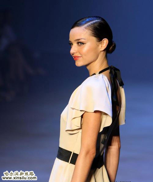 �Ըг�ģ������ɶ�����