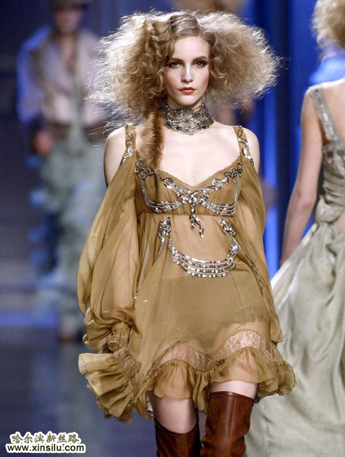 �ŵ����ʵġ�С��Ů��