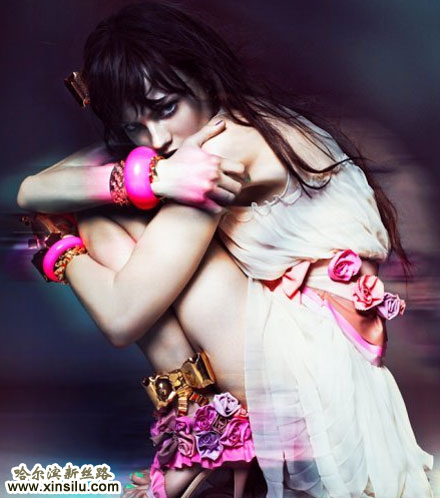 ������ģ����-J