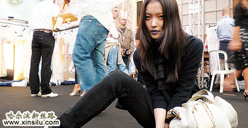 �ž�Ĺ���T̨