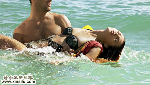 ��׬Ǯ��ģ����������Ů��