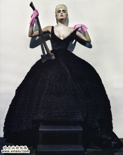 Ӣ�׳�ģ�ٵ�VOGUE