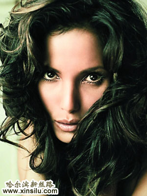 ģ�ؽ�ķ���Ů��