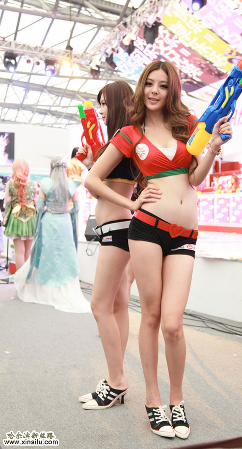 ������չ�ھ�