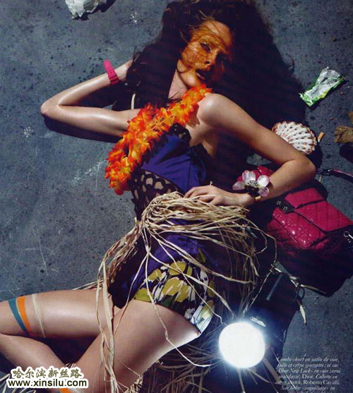 16��С��ģĪ�ݿ����ſ�