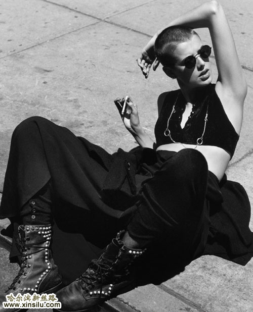 ��ͷ����Agyness