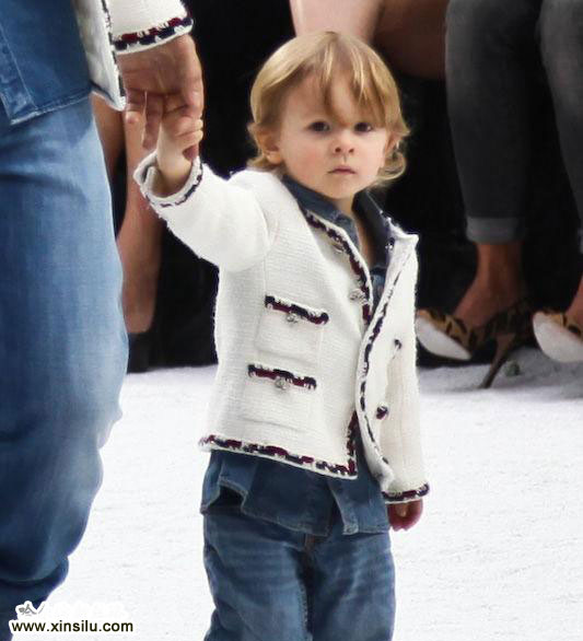 ��ģ�Ͷ���һ���������