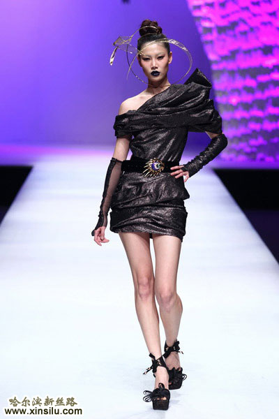 ���2011����ʱװ������