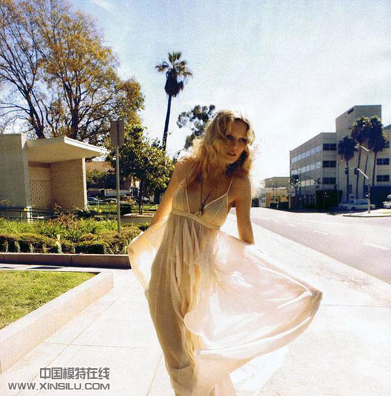 ��ģ���ݡ�٤ķ