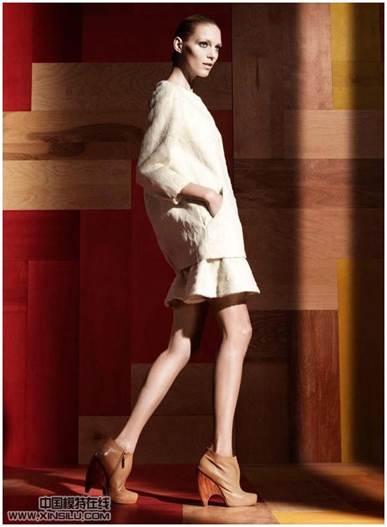 ��ģ���š�¬��