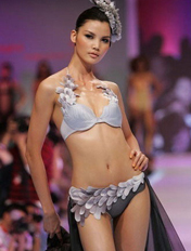 �ձ����´���ģ���Ըи��