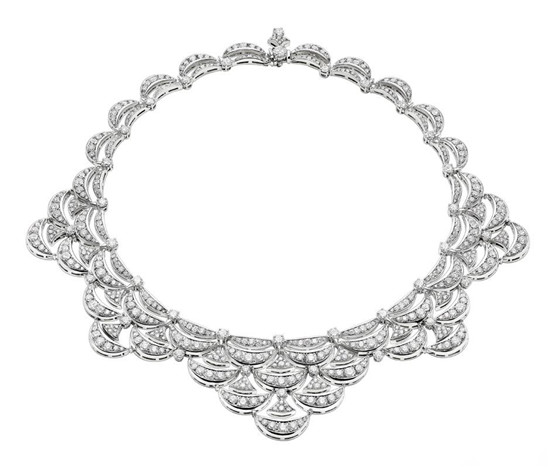 �����������鱦ϵ�о�����������֮����