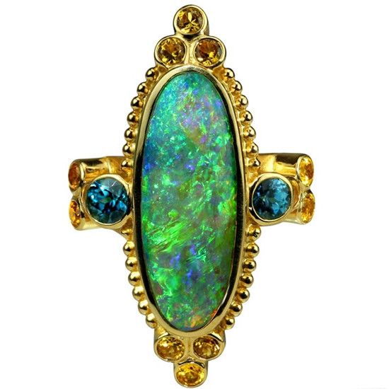 �ݻ���͢���ռͥ�鱦