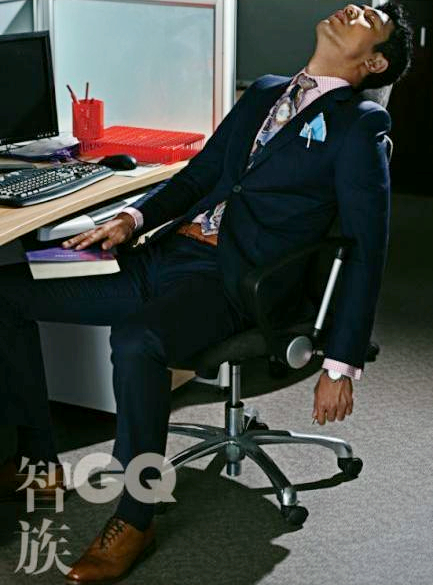 �������ģ�߽�GQְ����Ƭ