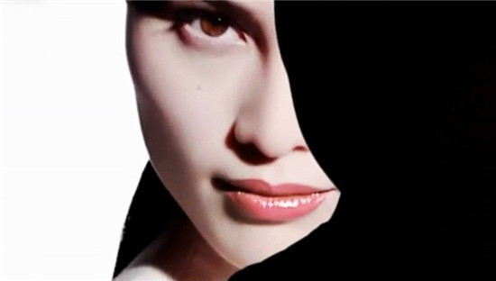 ��ģ���������������Ȼ��Ƭ