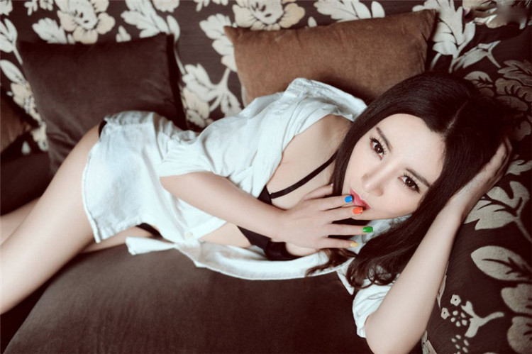 90����ģ������S���˽���Ů��