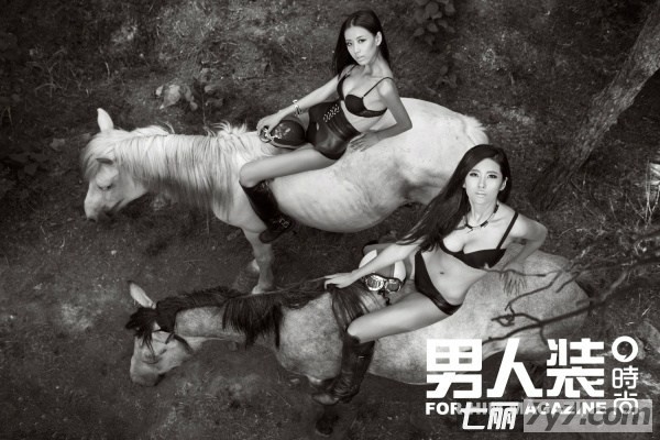 ����װ�Ը���Ů��������