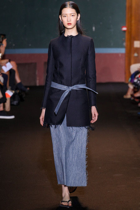 中国超模军团新成员华谊时尚超模项偞婧