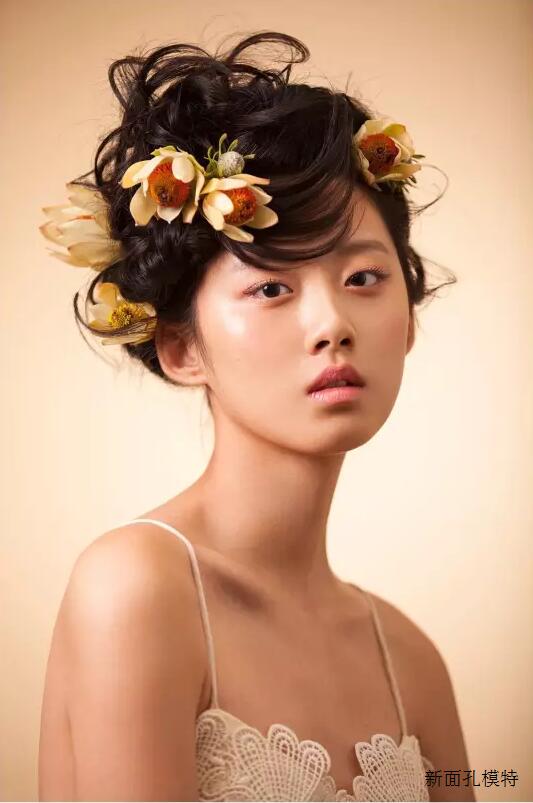 NEWFACE&nbsp;ģ��&nbsp;|&nbsp;�Ի۶����������Ůͼ�羰