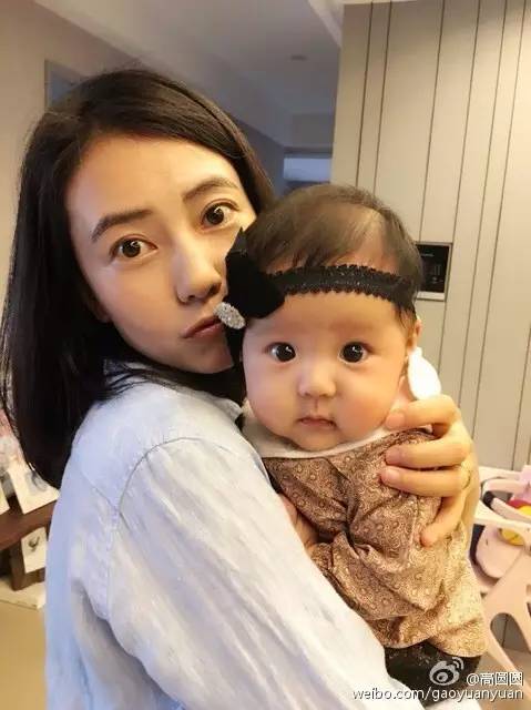 ����Ů���ԲԲ