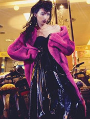 超模张丽娜“十里洋场”魅惑绽放