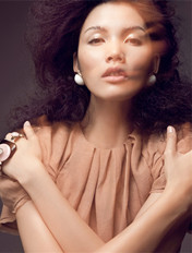 名模莫万丹独特演绎