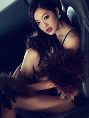 韩国第一车模林智慧车展