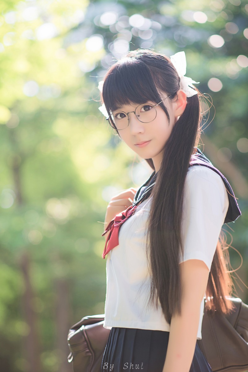 ������崿������Ůѧ���Ʒ�д��