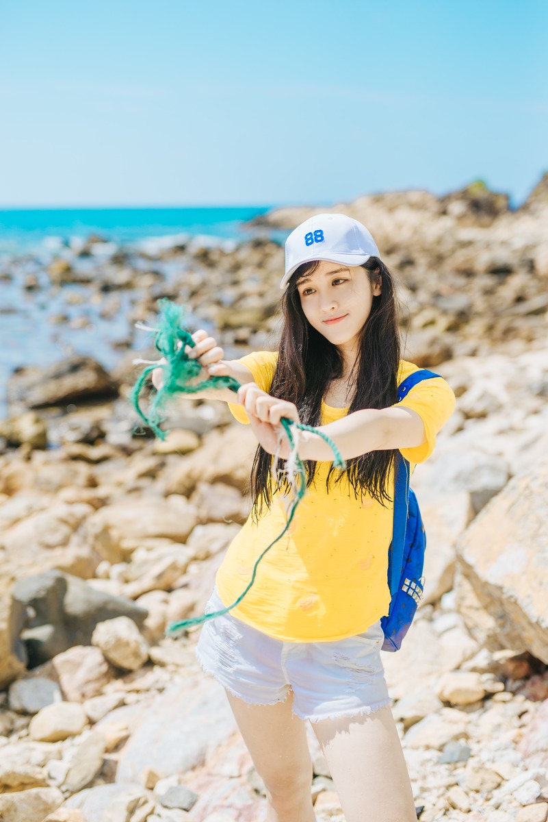 �̲�������Ĺ���Ů��