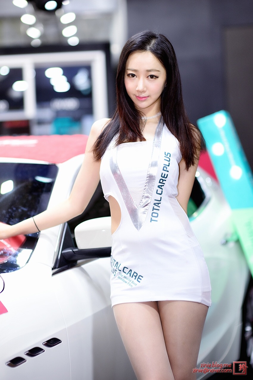韩国美女车模