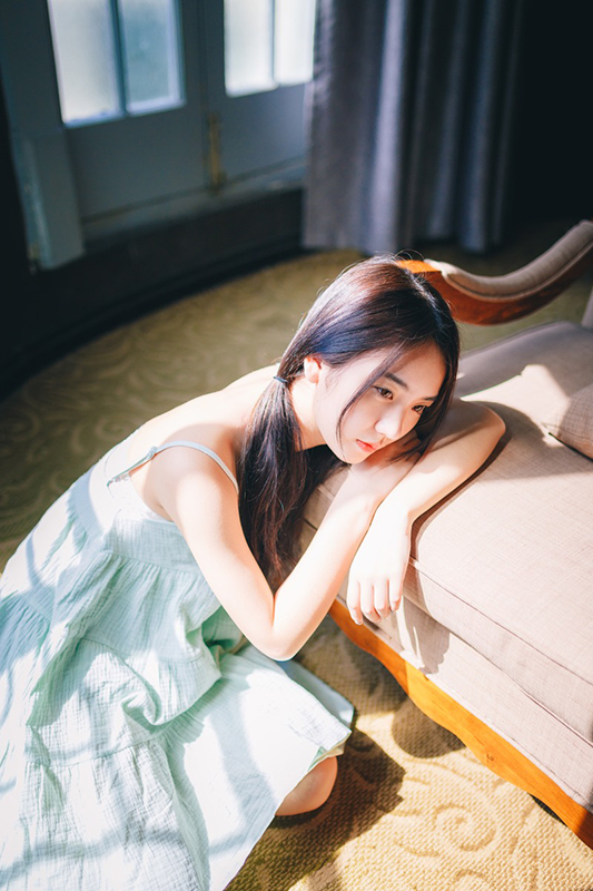 �����崿��Ů���г�ȹ�Ӽ�д��