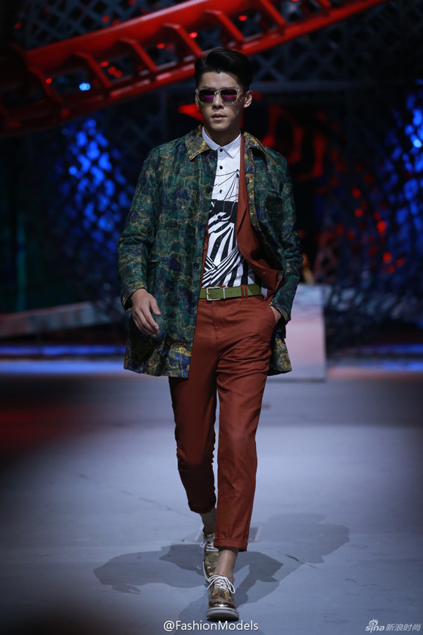 �������ģ���Һ����࿨��2016���ķ�����